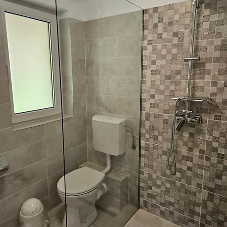 De Sub Padure Guest house Zarnesti